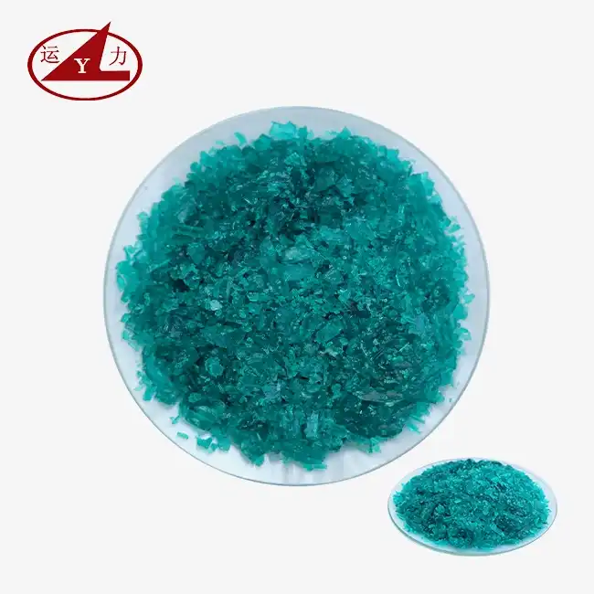 What are common packaging options for nickel nitrate hexahydrate from chemical suppliers?